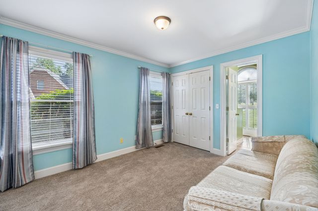 46 Deerfield Ct, Mcminnville, TN 37110
