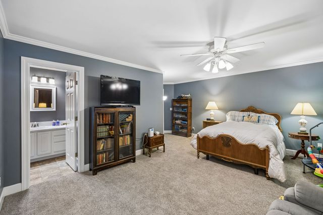 46 Deerfield Ct, Mcminnville, TN 37110