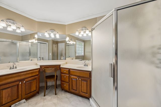 46 Deerfield Ct, Mcminnville, TN 37110