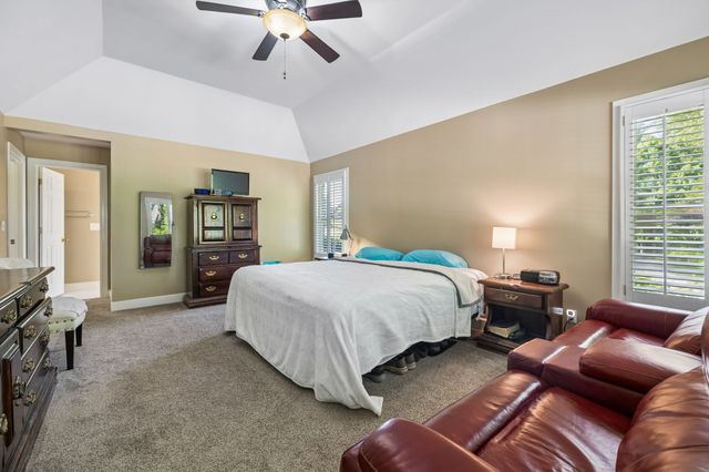 46 Deerfield Ct, Mcminnville, TN 37110