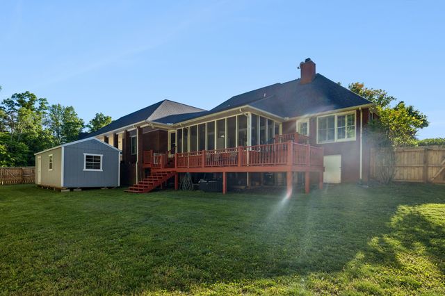 46 Deerfield Ct, Mcminnville, TN 37110