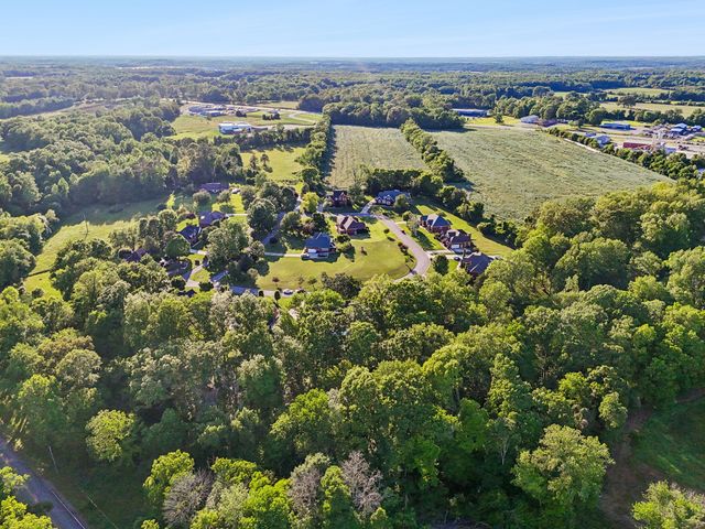 46 Deerfield Ct, Mcminnville, TN 37110