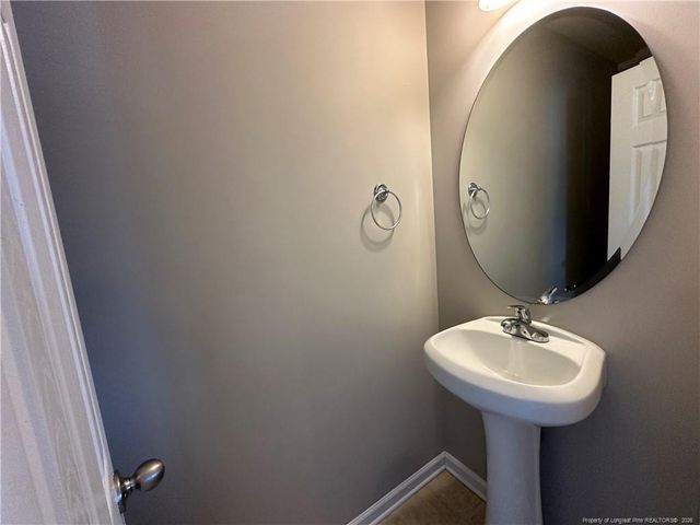 240 Collinwood Drive, Raeford, NC 28376