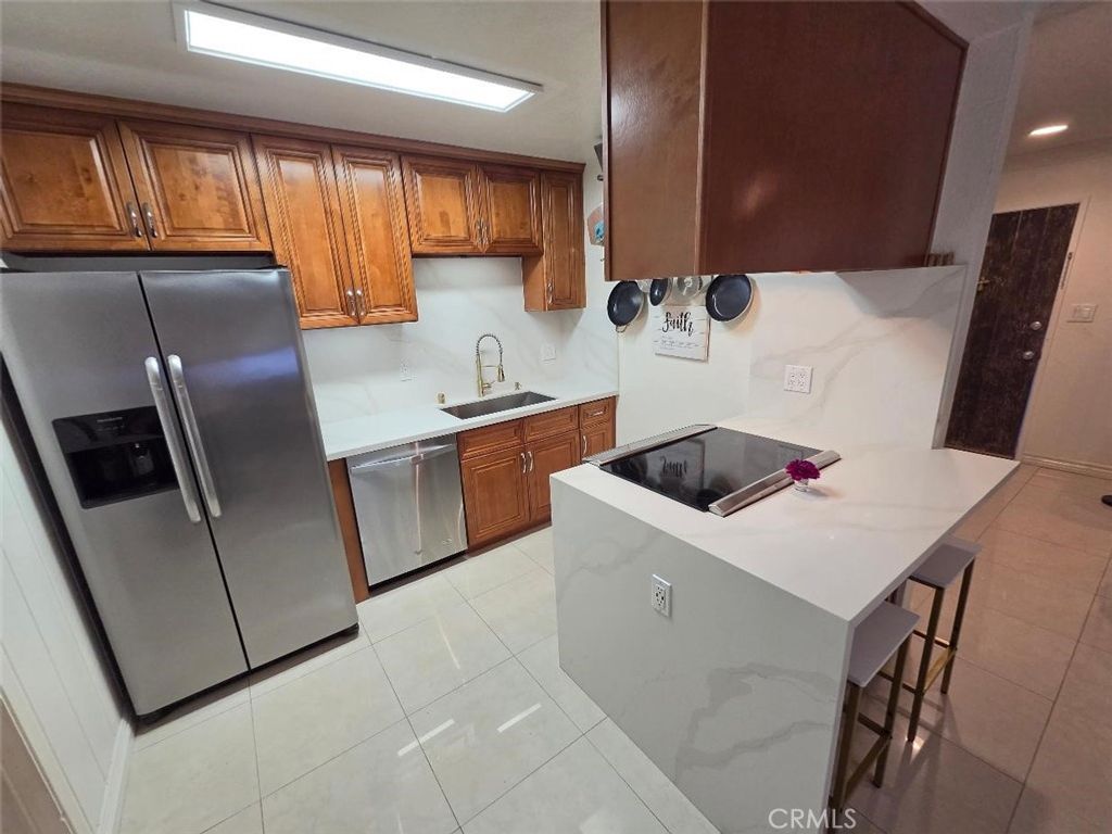 1010 W Macarthur Boulevard 77, Santa Ana, CA 92707 — photo 3