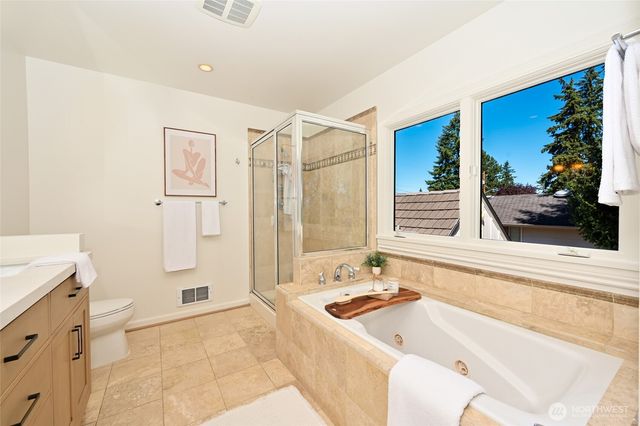 4902 NE 70th Street, Seattle, WA 98115