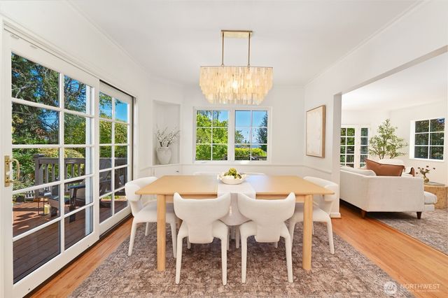 4902 NE 70th Street, Seattle, WA 98115