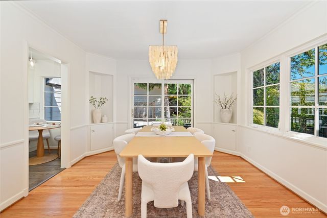 4902 NE 70th Street, Seattle, WA 98115