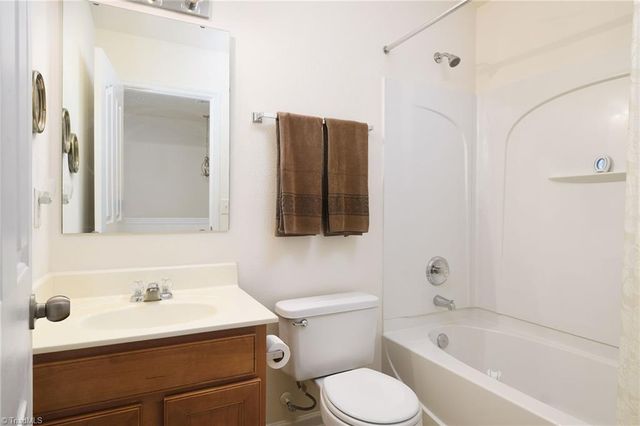 121 Crane Creek Way, Lexington, NC 27295
