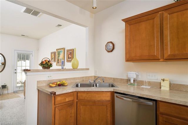 121 Crane Creek Way, Lexington, NC 27295