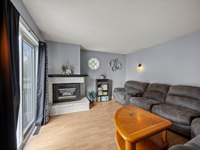 406 5th Street NW, Montgomery, MN 56069