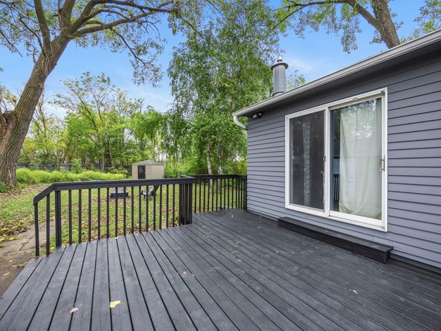 406 5th Street NW, Montgomery, MN 56069