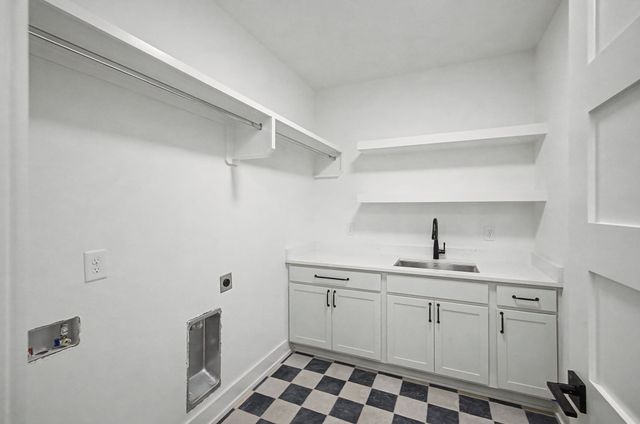 800 45th Ave, N, Nashville, TN 37209