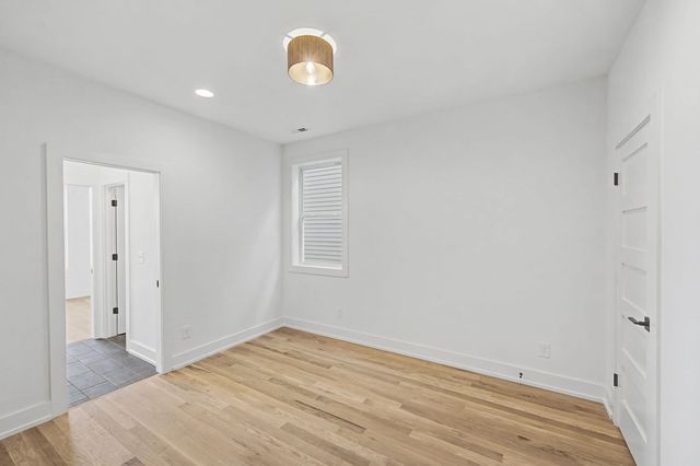 800 45th Ave, N, Nashville, TN 37209