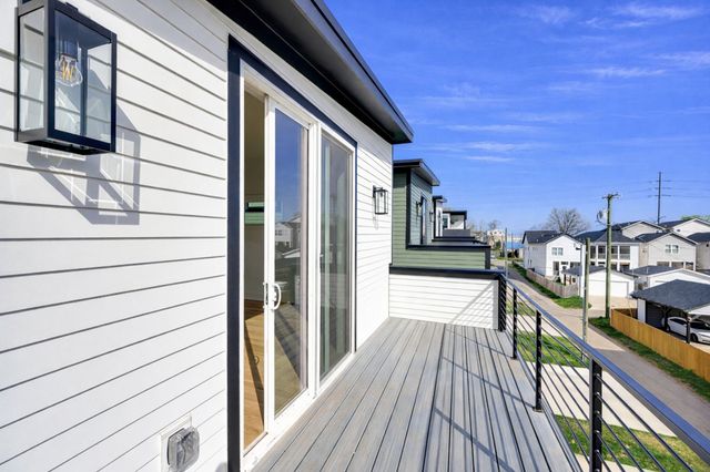 800 45th Ave, N, Nashville, TN 37209