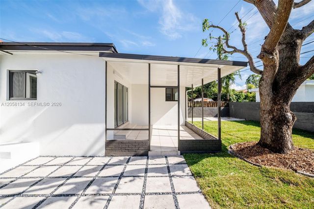 2340 SW 16th St, Miami, FL 33145