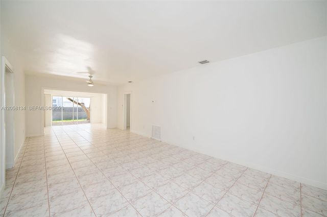 2340 SW 16th St, Miami, FL 33145
