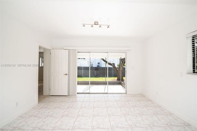 2340 SW 16th St, Miami, FL 33145
