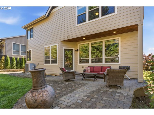 39583 WALL St, Sandy, OR 97055