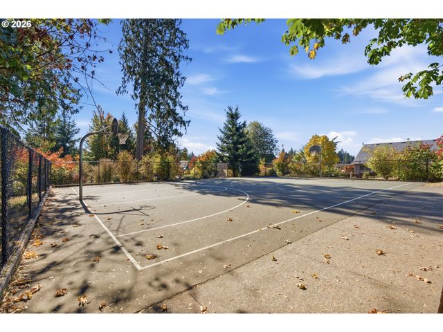 39583 WALL St, Sandy, OR 97055