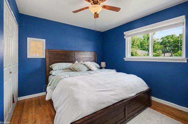 29808 Maplegrove Street, St Clair Shores, MI 48082