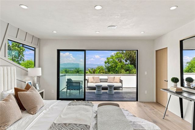 4949 Bilmoor Avenue, Tarzana, CA 91356