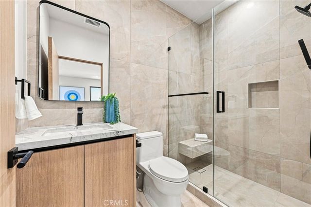 4949 Bilmoor Avenue, Tarzana, CA 91356