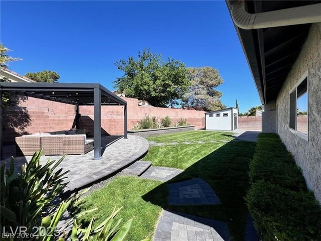 1121 Mariposa Way, Boulder City, NV 89005