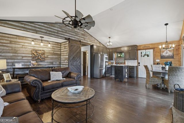 130 Clark Drive, Ellijay, GA 30540