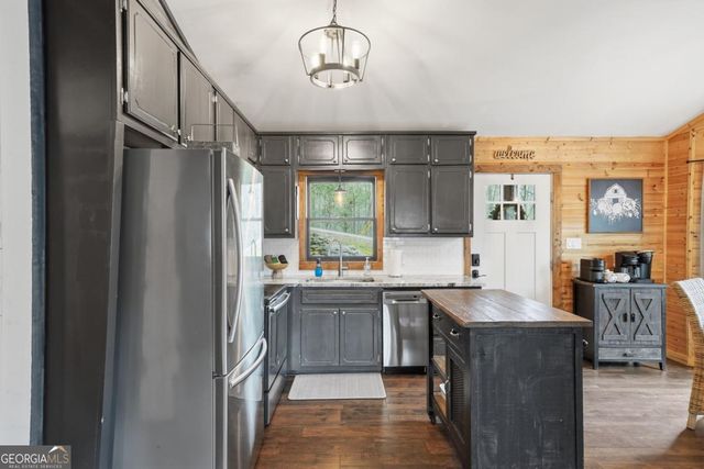 130 Clark Drive, Ellijay, GA 30540