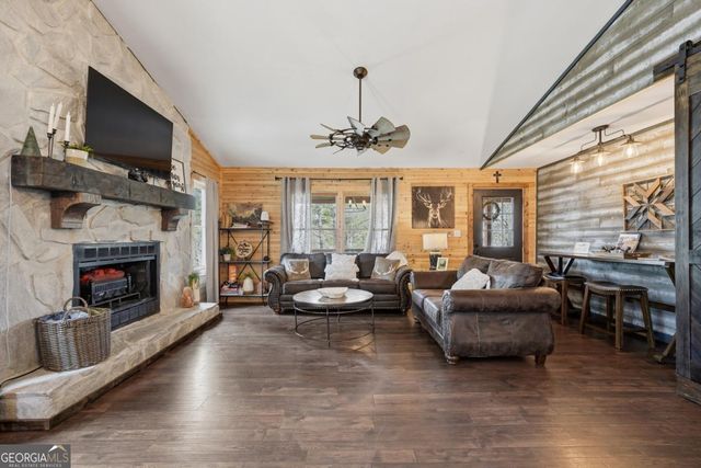 130 Clark Drive, Ellijay, GA 30540