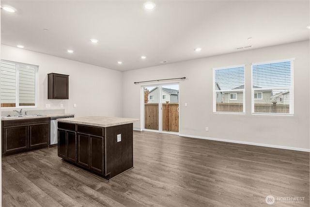 10957 188th Street E, Puyallup, WA 98374