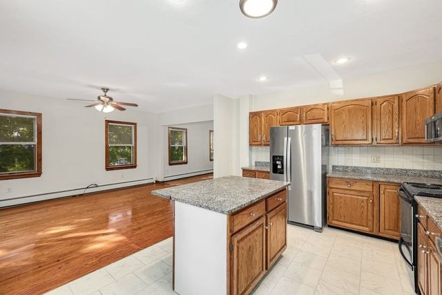 90 East Main 1, Northborough, MA 01532