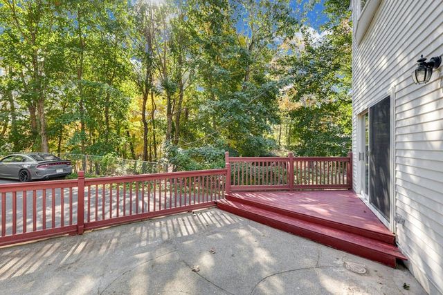 90 East Main 1, Northborough, MA 01532