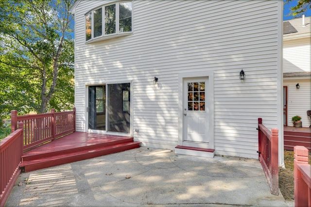 90 East Main 1, Northborough, MA 01532