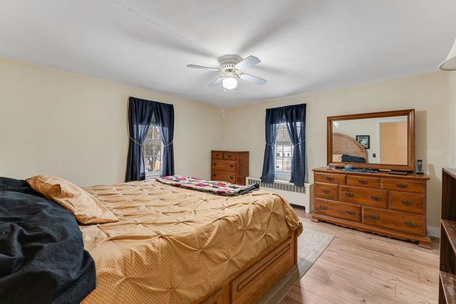 19 Woodlawn Road, Burlington, VT 05408