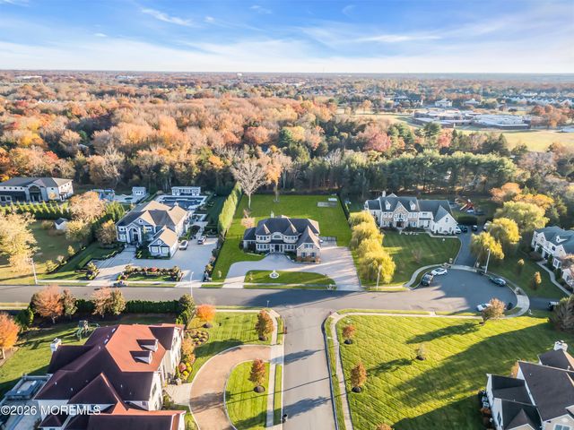 185 Dayna Court, Toms River, NJ 08753