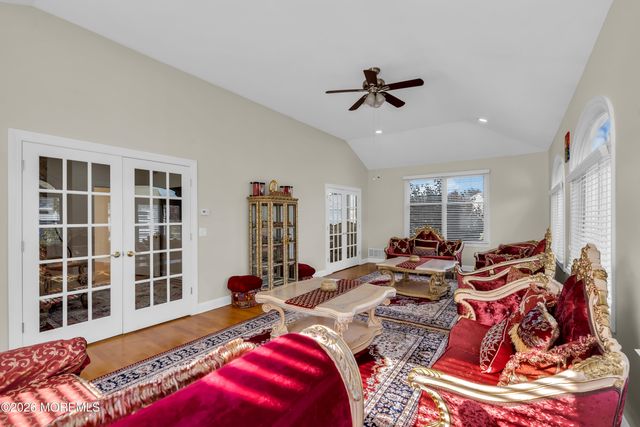 185 Dayna Court, Toms River, NJ 08753