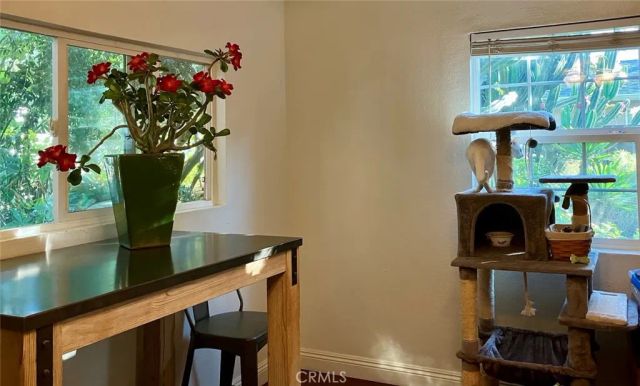 13516 Dyer Street, Sylmar, CA 91342