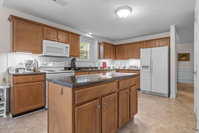 387 Harborside Drive, Dallas, GA 30132