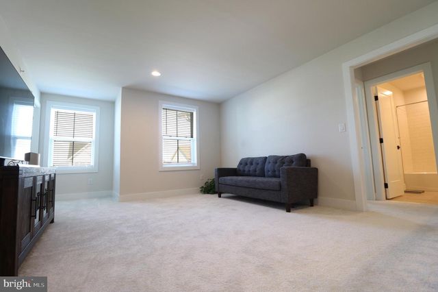 405 CHESTNUT WAY, King Of Prussia, PA 19406