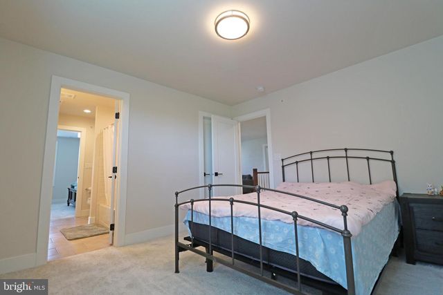 405 CHESTNUT WAY, King Of Prussia, PA 19406