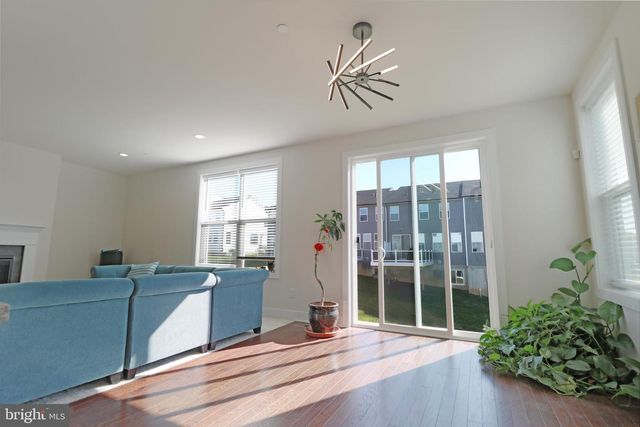 405 CHESTNUT WAY, King Of Prussia, PA 19406