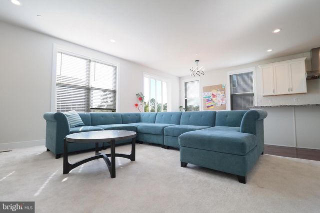 405 CHESTNUT WAY, King Of Prussia, PA 19406