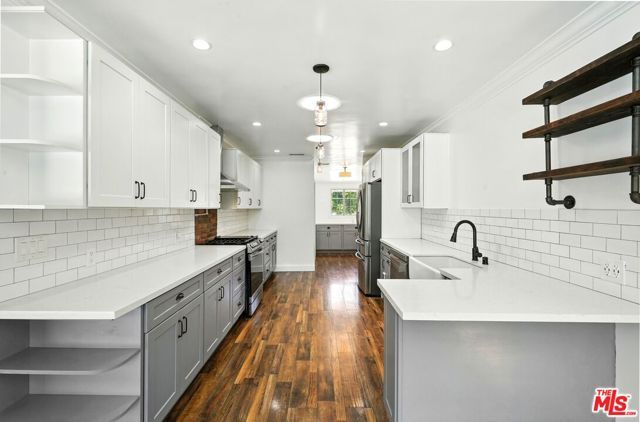 20616 Quedo Drive, Woodland Hills (los Angeles), CA 91364