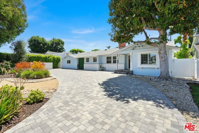 20616 Quedo Drive, Woodland Hills (los Angeles), CA 91364