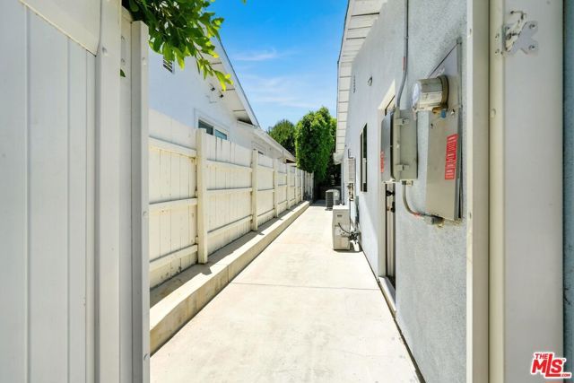 20616 Quedo Drive, Woodland Hills (los Angeles), CA 91364