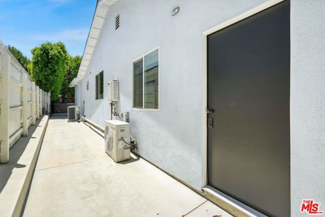 20616 Quedo Drive, Woodland Hills (los Angeles), CA 91364