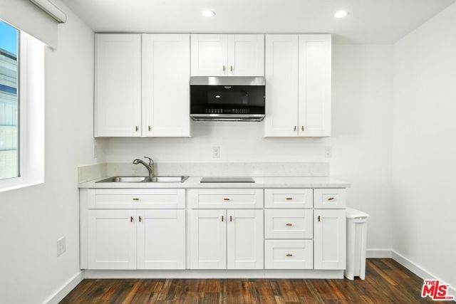 20616 Quedo Drive, Woodland Hills (los Angeles), CA 91364