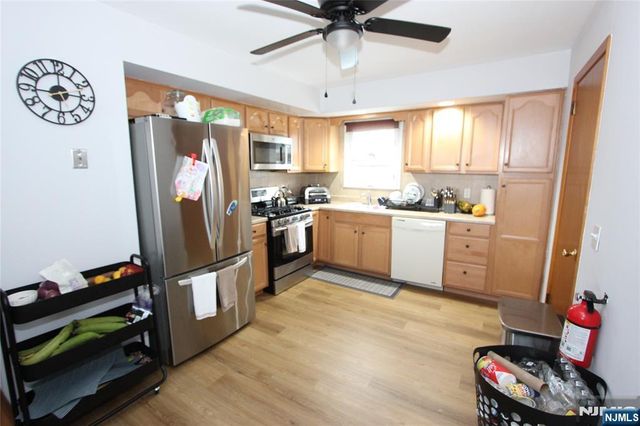 34 North Street 2, Elmwood Park, NJ 07407