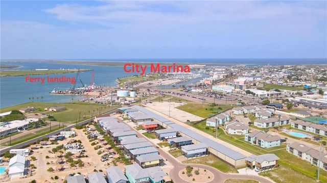246 Port Arthur St, Port Aransas, TX 78373
